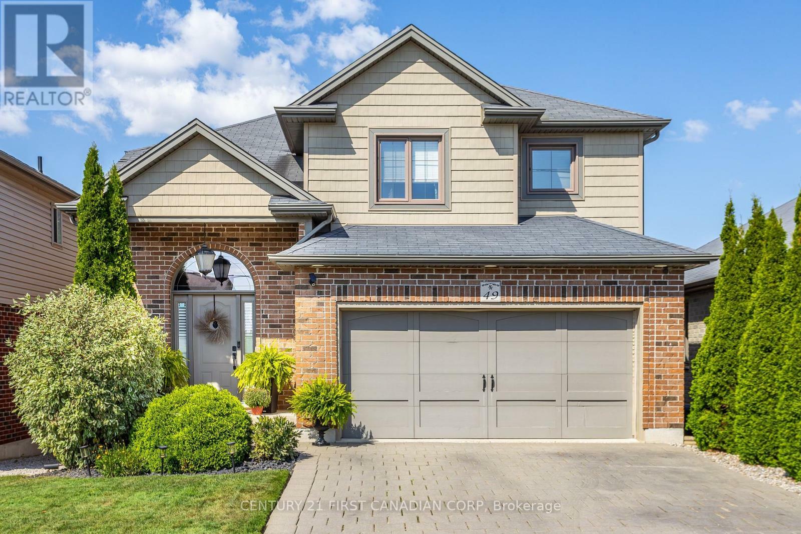 Photo de la propriété: 70 Tanoak Drive 49 ON N6G 5R3