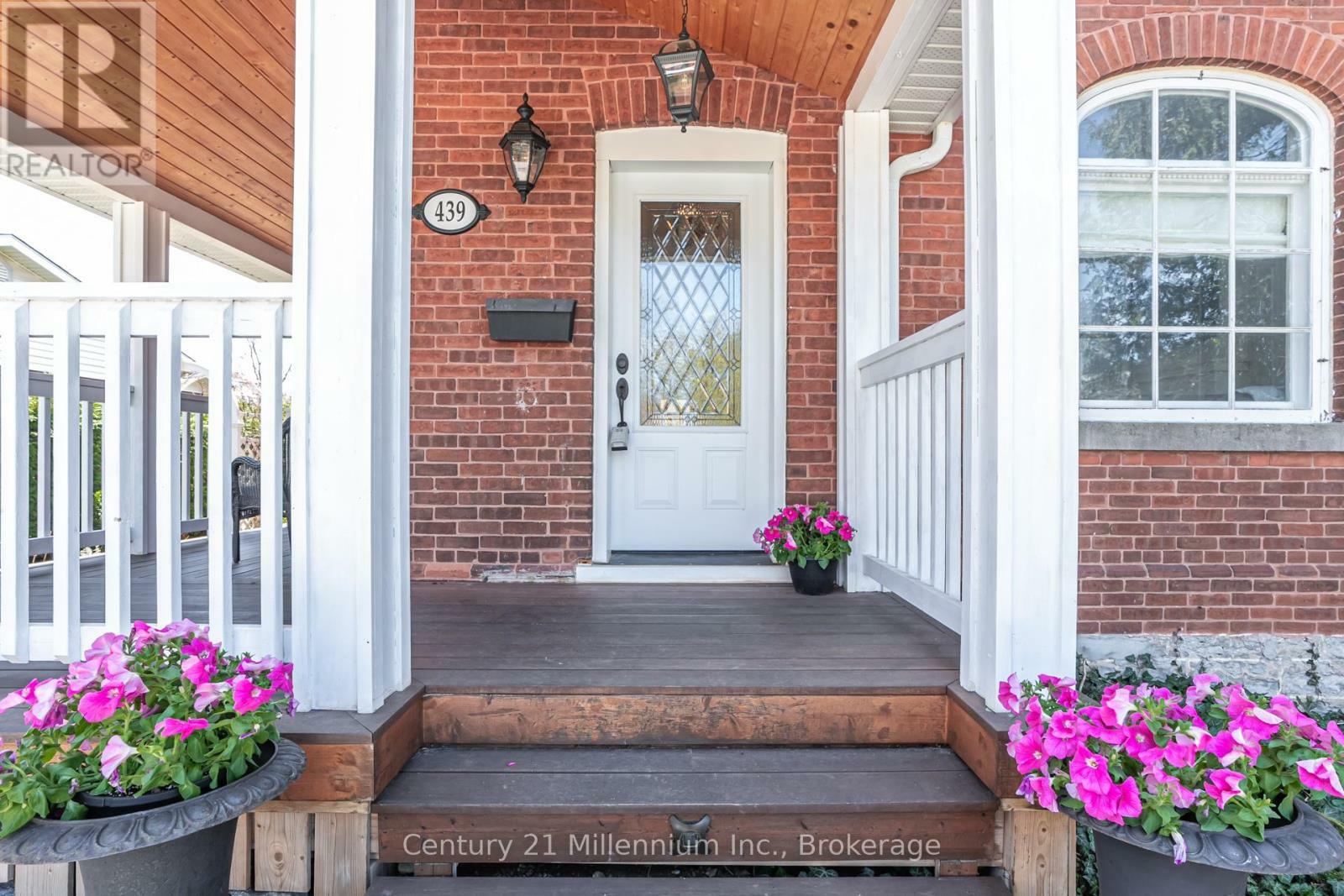 Property Photo: 439 Birch Street ON L9Y 2W4