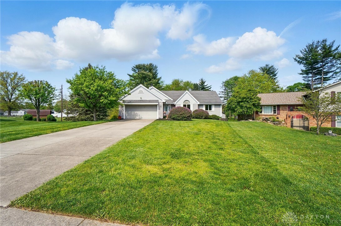 Property Photo: 535 Cedarwood Court OH 45042