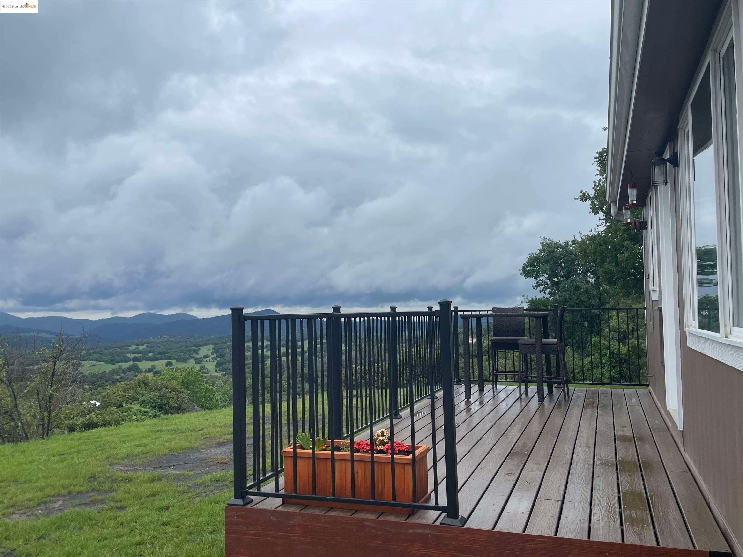 Property Photo:  14865 W Blue Bell Rd  CA 95370 