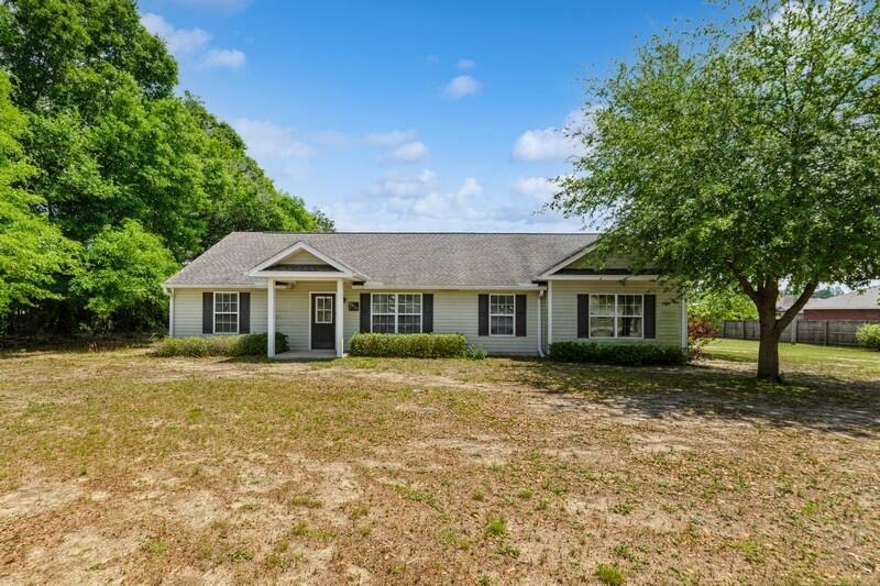 2377 Lake Silver Road  Crestview FL 32536 photo