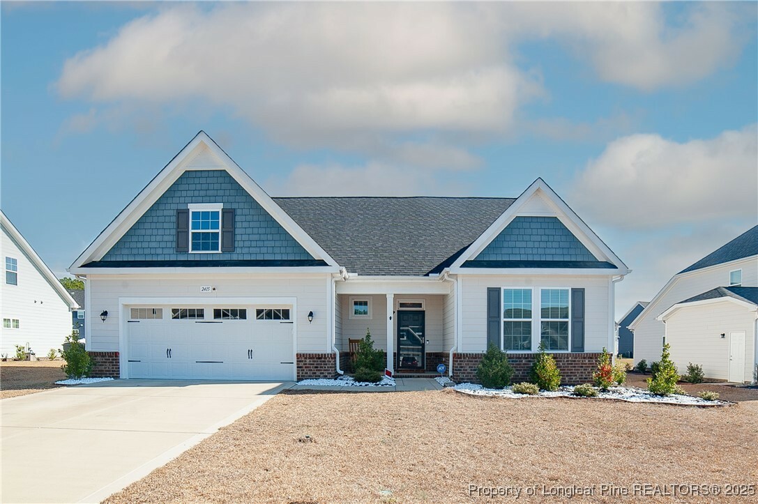 Property Photo: 2415 Cedar Ridge Court NC 28306