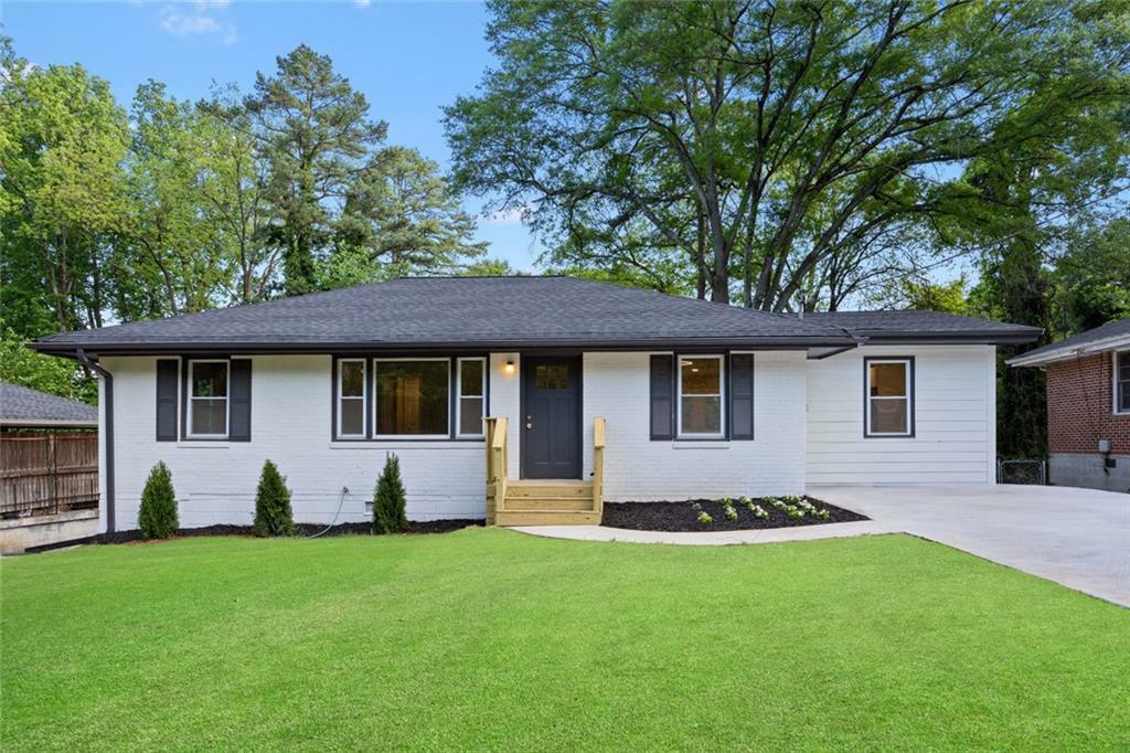 Property Photo: 2805 Long Way GA 30032