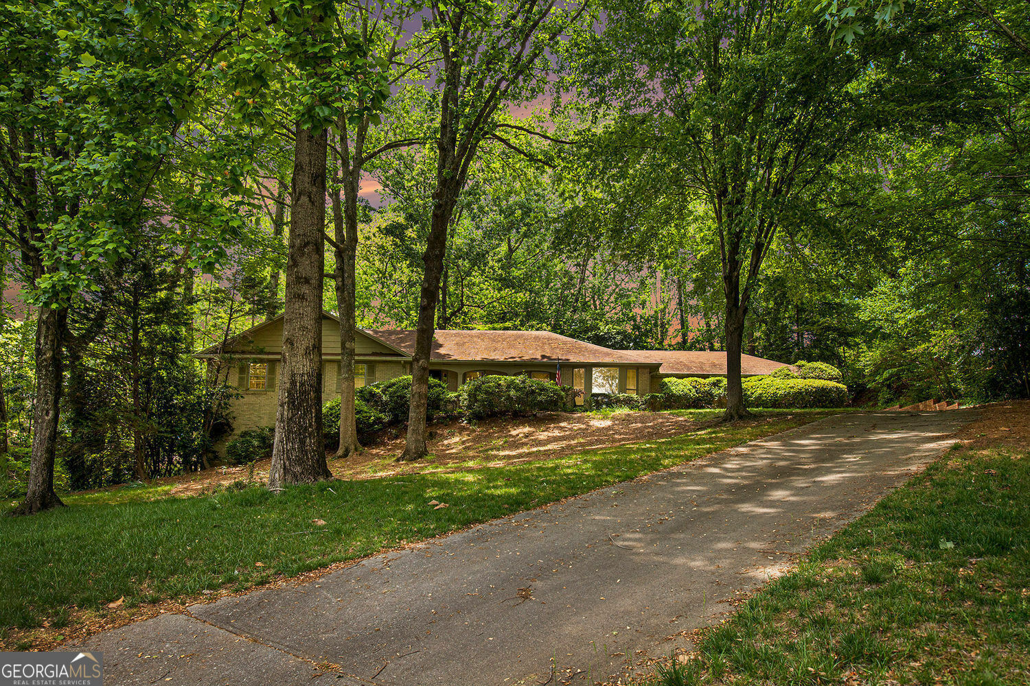 Property Photo: 12080 Mountain Laurel Drive GA 30075