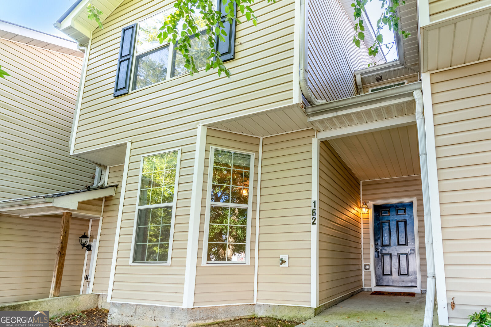 Property Photo:  162 Odyssey Turn  GA 30012