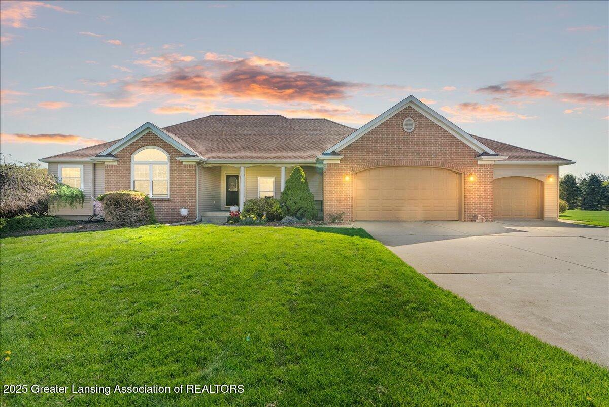 1266 Nicholas Lane  Charlotte MI 48813 photo