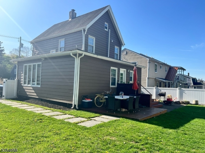 Property Photo: 393 Ringwood Ave NJ 07465
