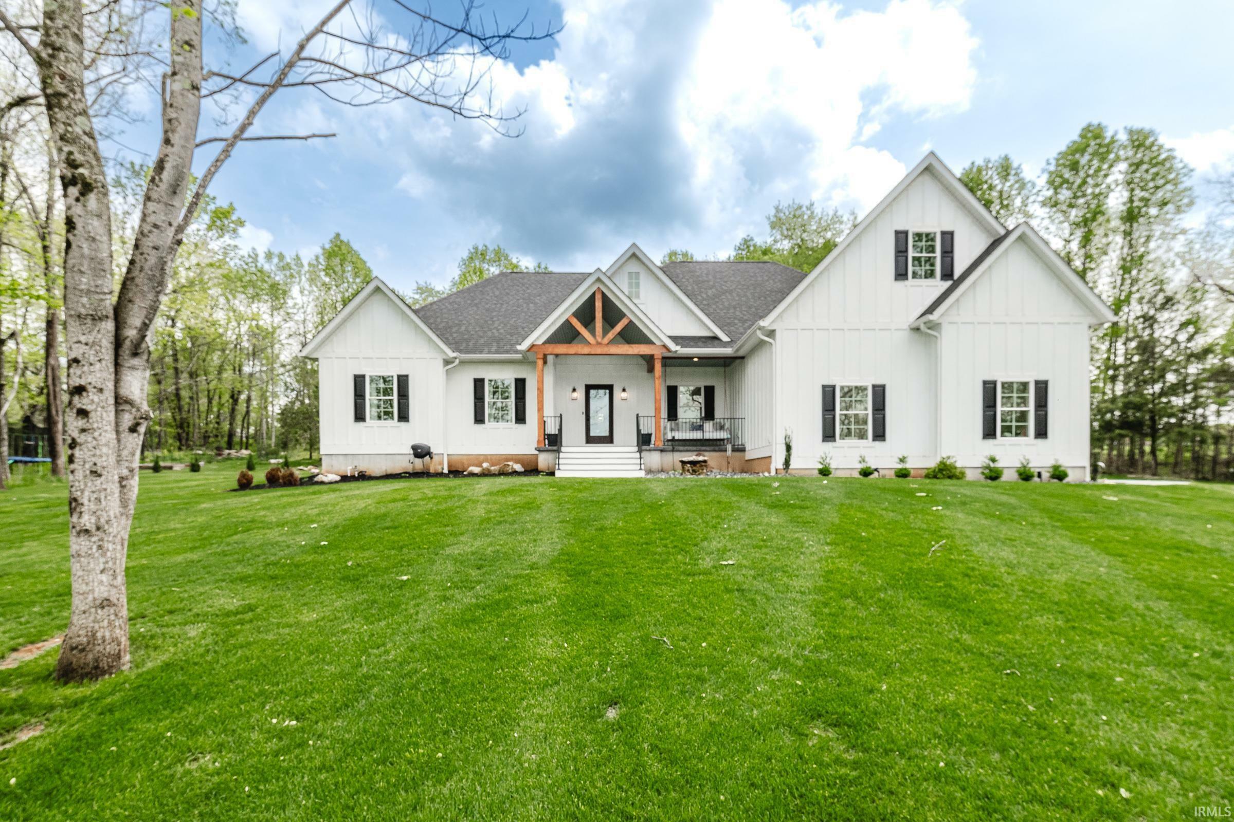 Property Photo: 1284 E Zinnia Drive IN 47401
