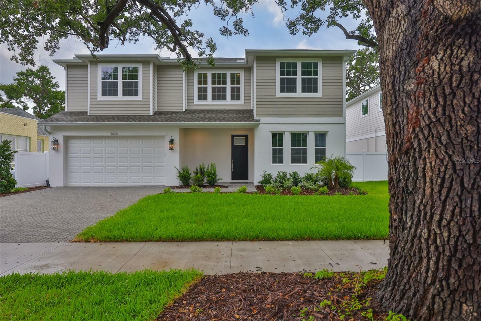 Property Photo: 3614 W Platt Street FL 33609