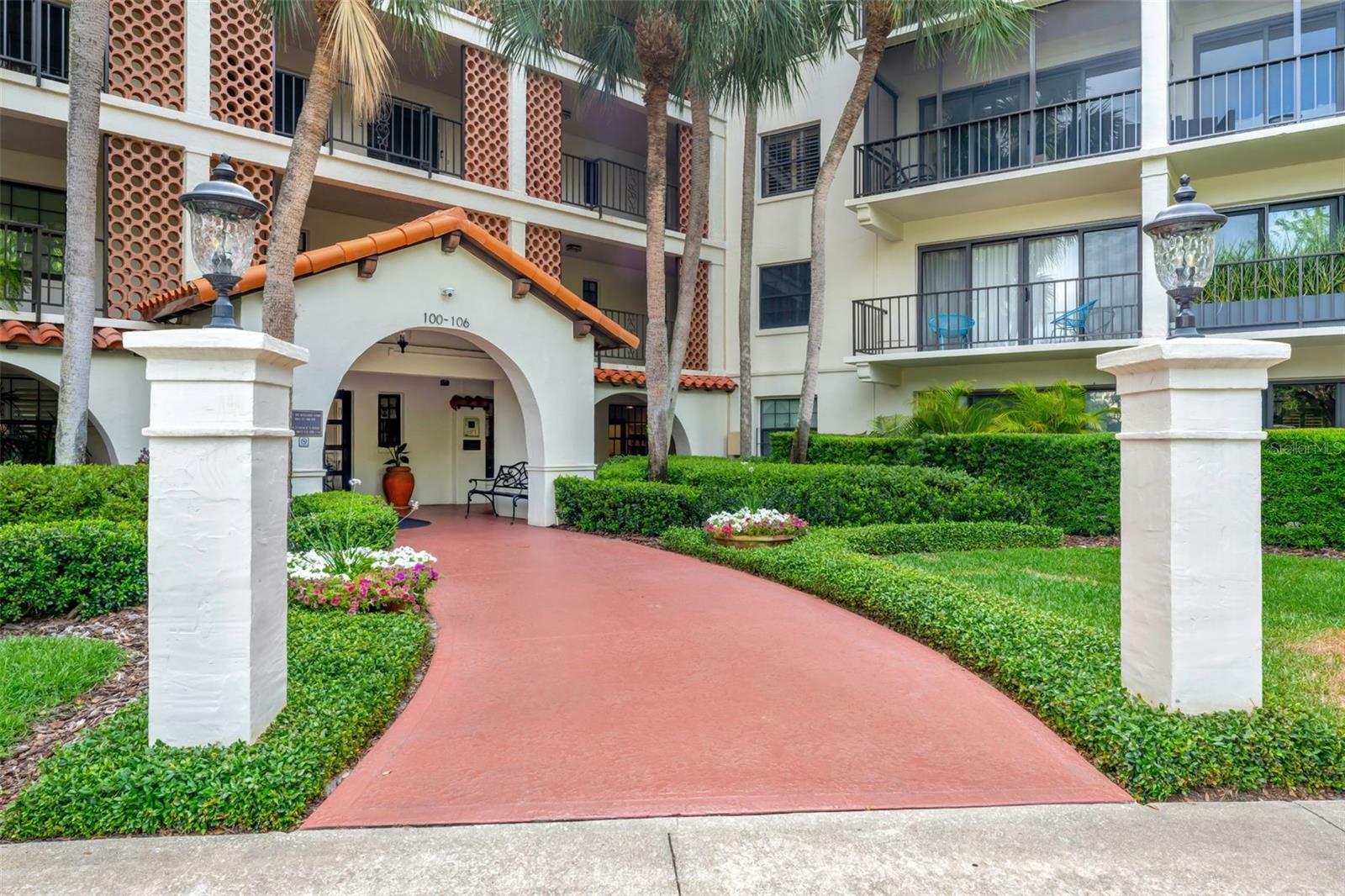 Property Photo: 100 S Interlachen Avenue 410F FL 32789
