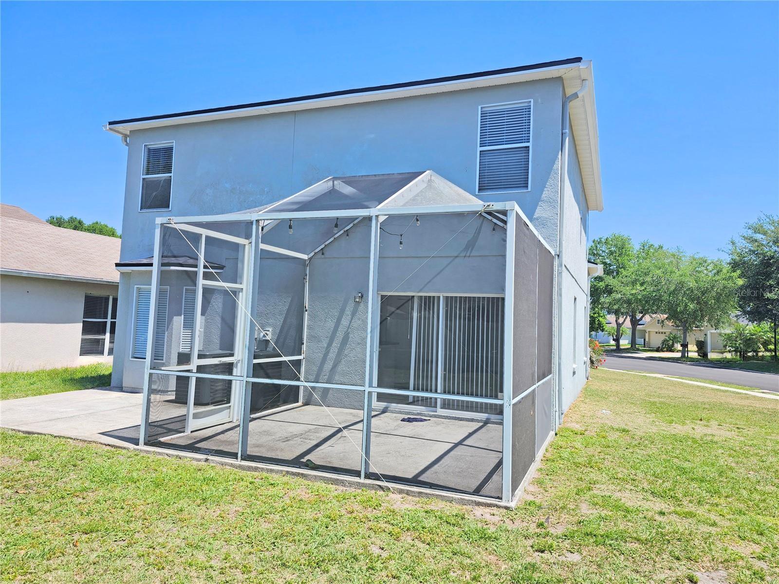 Property Photo: 10238 Perthshire Circle FL 34638