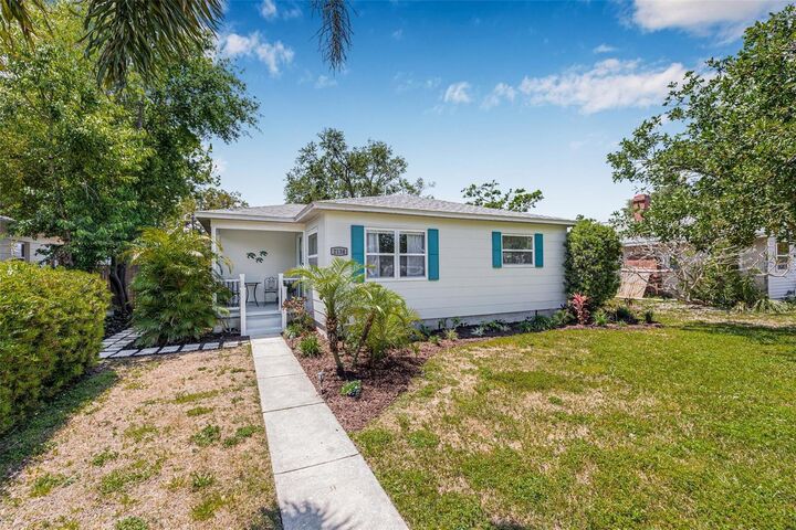 2134 6th Avenue N  St Petersburg FL 33713 photo