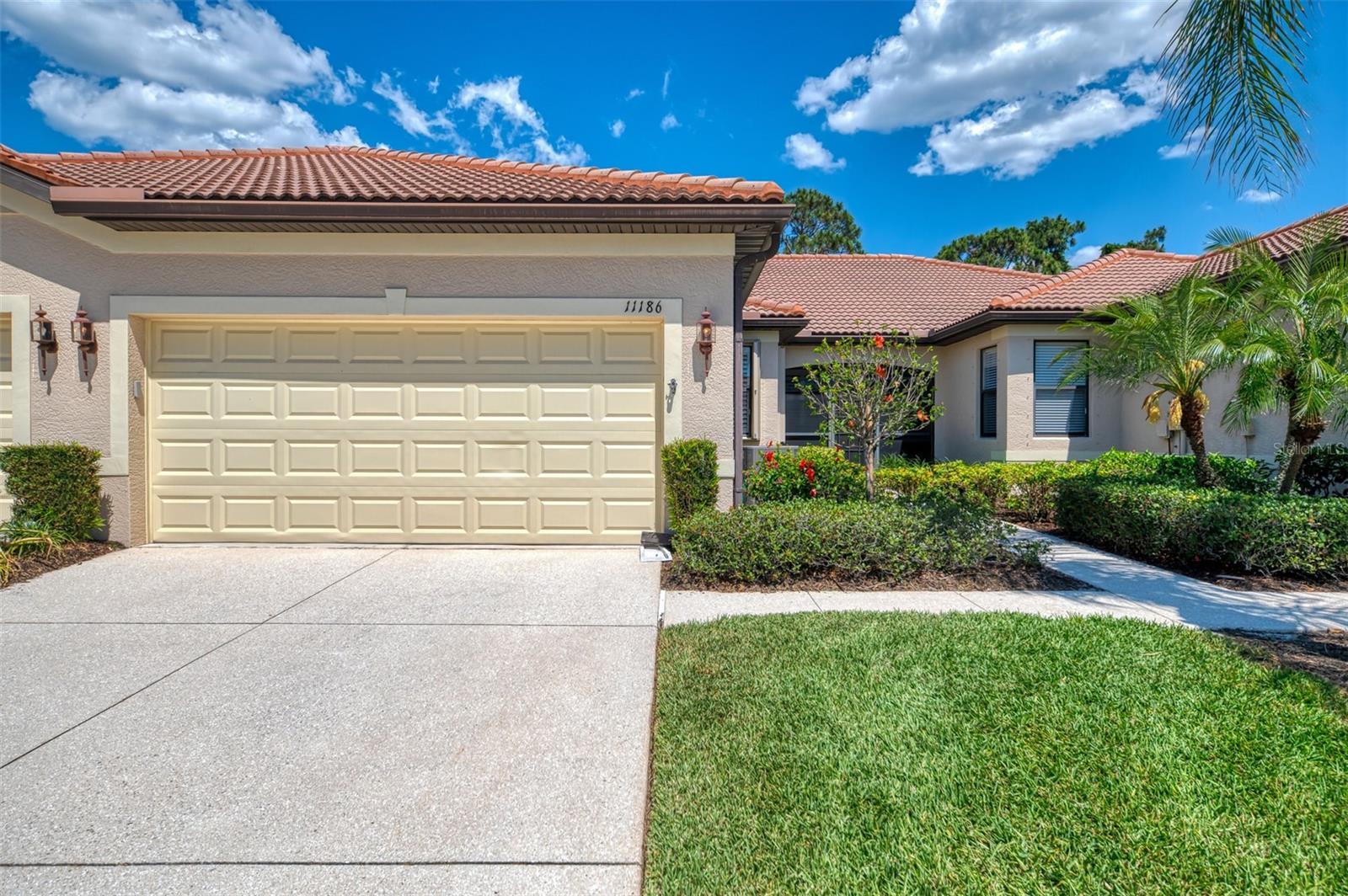 Property Photo: 11186 Batello Drive FL 34292