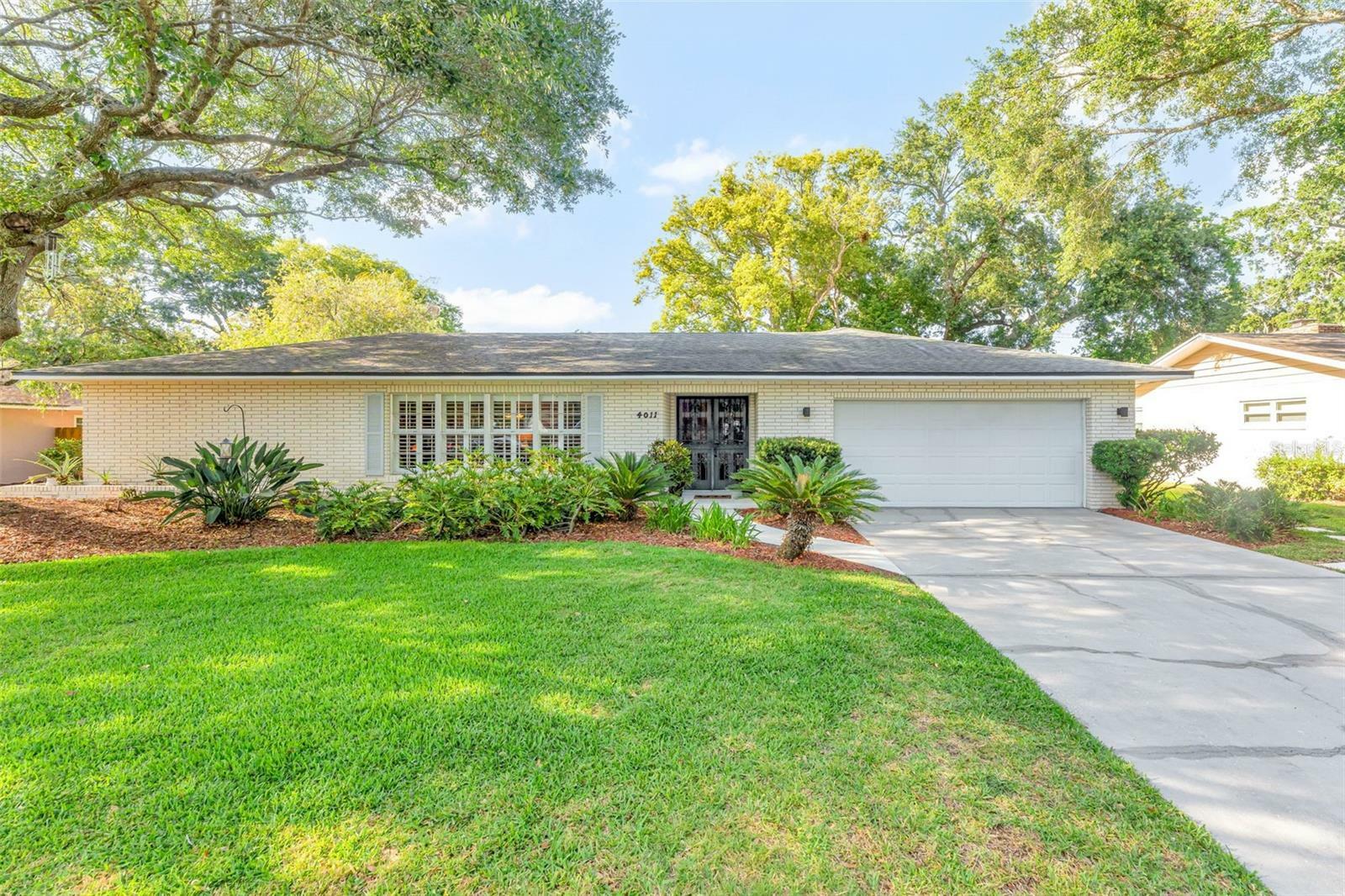 Property Photo: 4011 Teriwood Avenue FL 32812