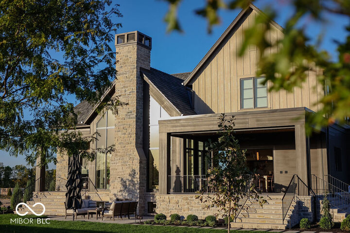 Property Photo:  1509 Chatham Rdg Court  IN 46074 