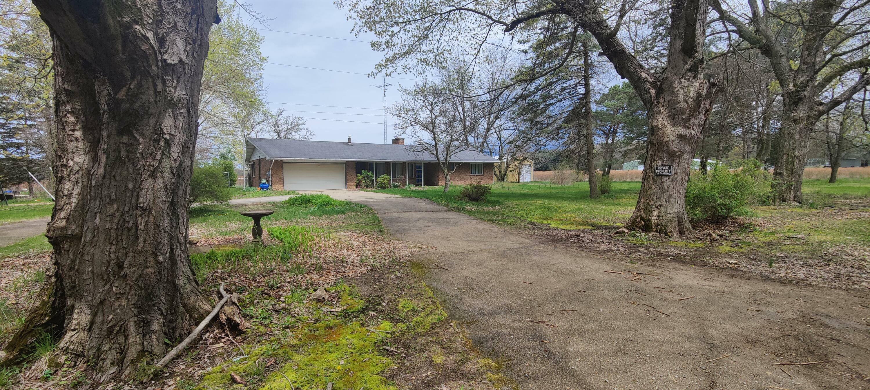2059 Lynch Road  Benton Harbor MI 49022 photo