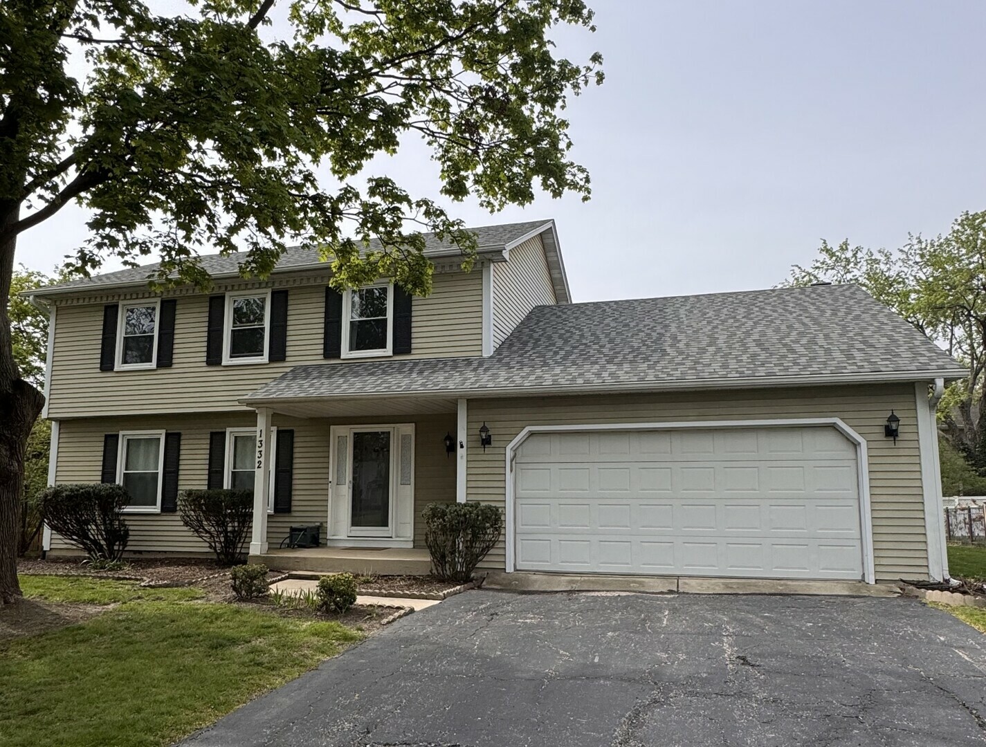 Property Photo: 1332 Culpepper Drive IL 60540