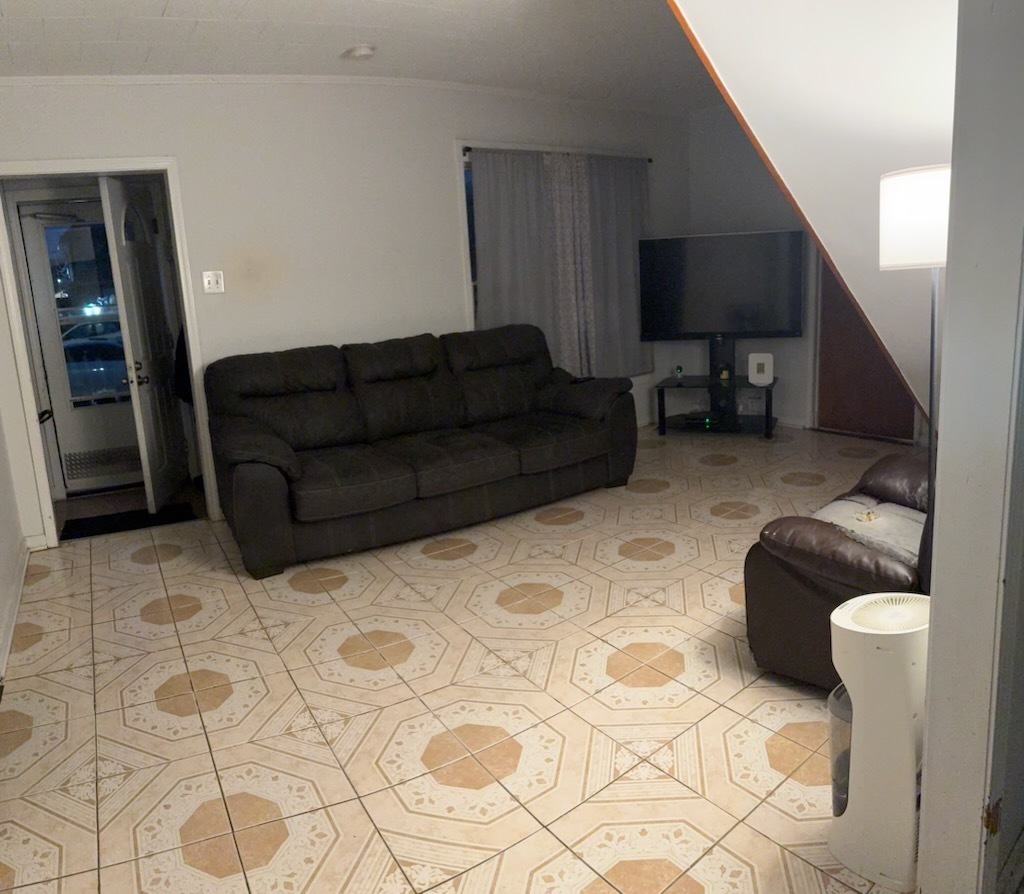 Property Photo: 1622 N 43rd Avenue IL 60165
