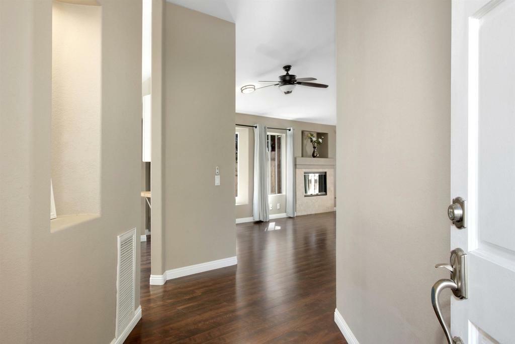 Property Photo:  1842 Corte Pulsera  CA 92056 