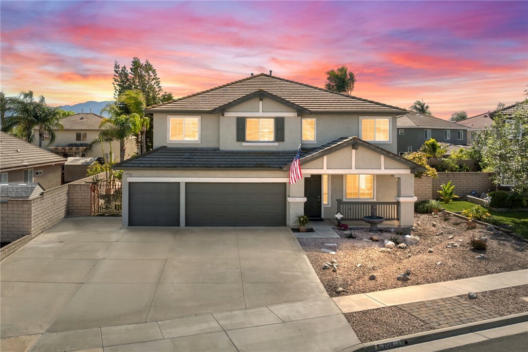 Property Photo: 2128 Shelley Circle CA 92878