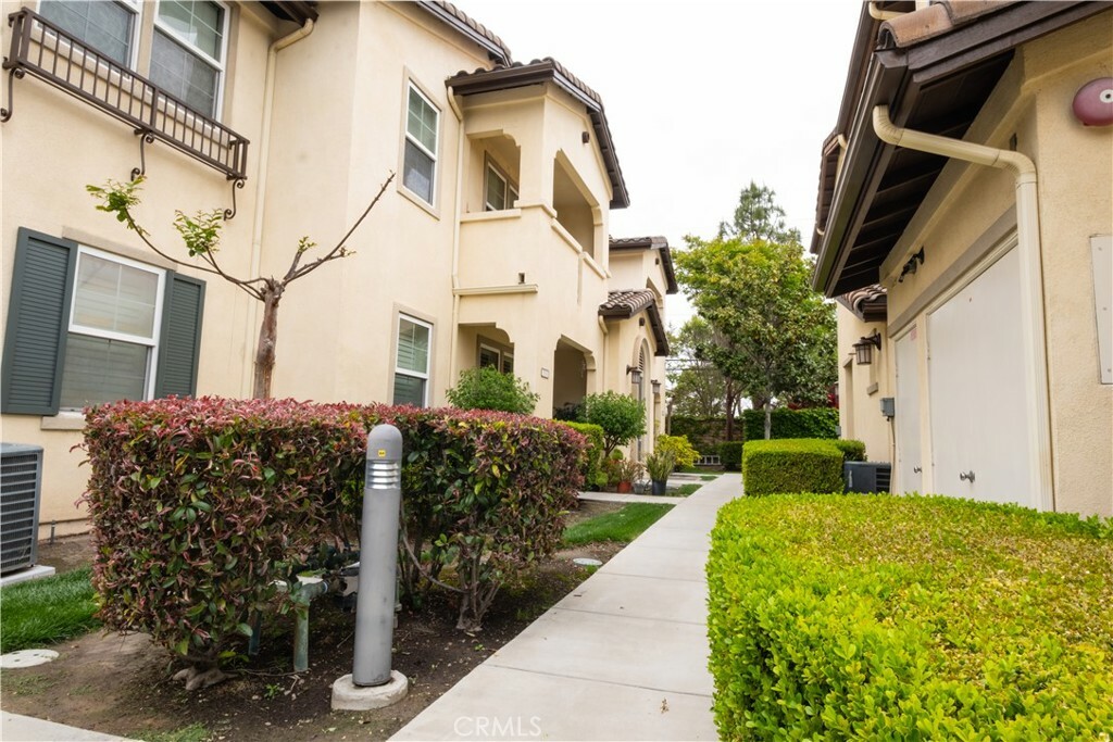 Property Photo:  13429 Cascade Court  CA 90703 