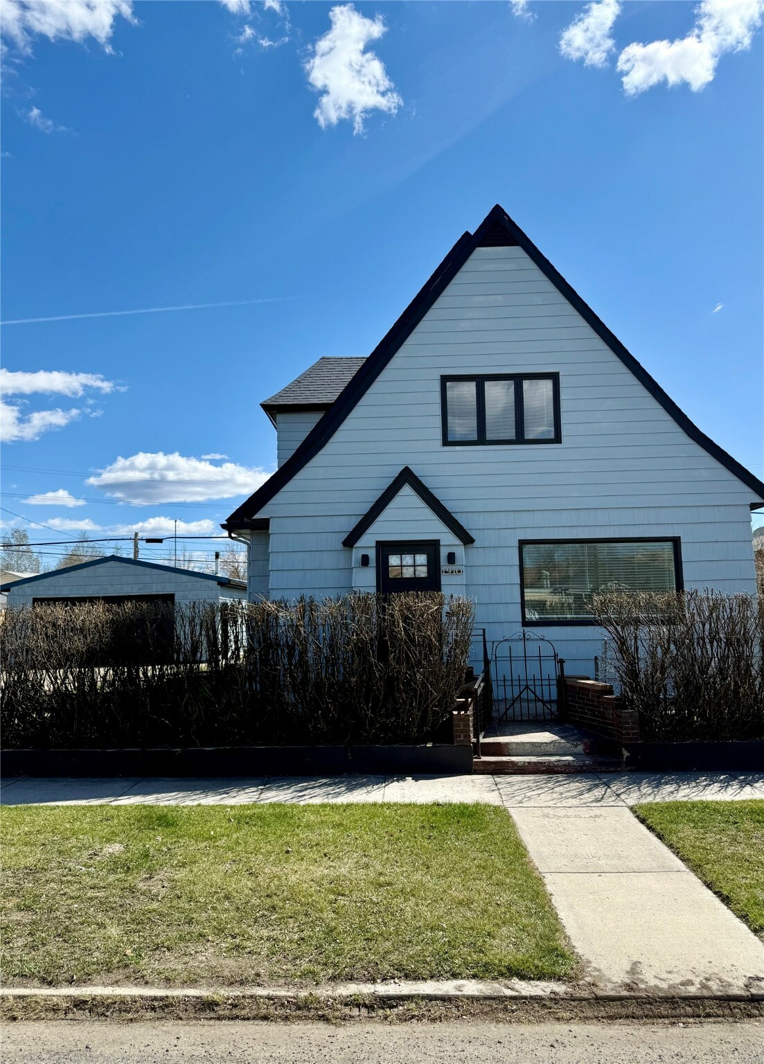 Property Photo: 1910 Elm Street MT 59701