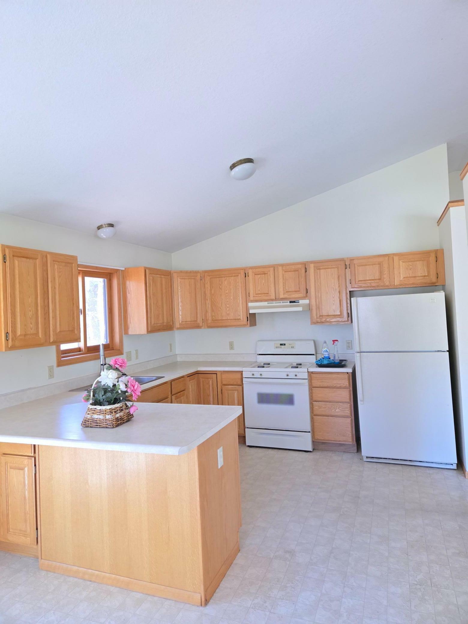 Property Photo: 14595 Lynndale Lane MN 56425