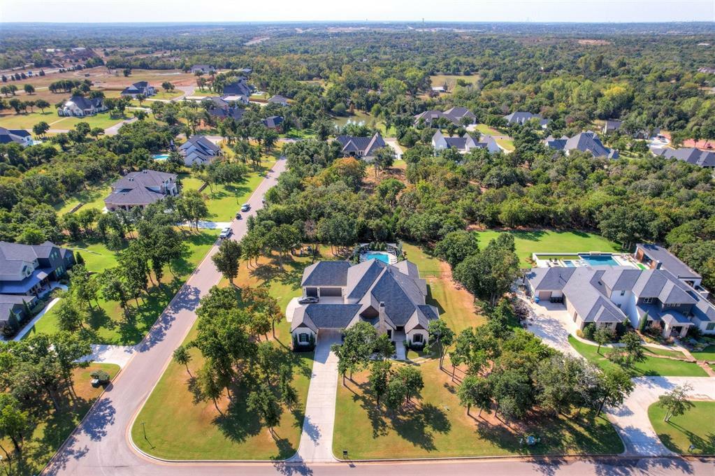 Property Photo: 4616 Corridor Drive OK 73034