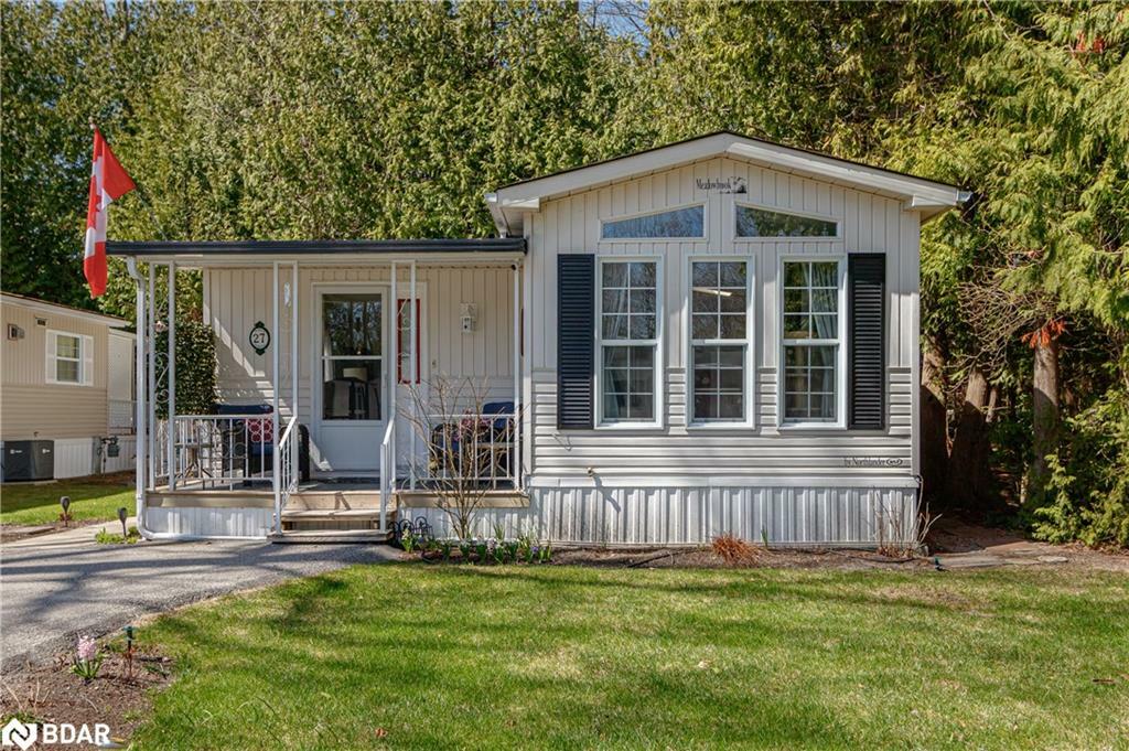 Property Photo: 27 The Boardwalk ON L9Z 3A8