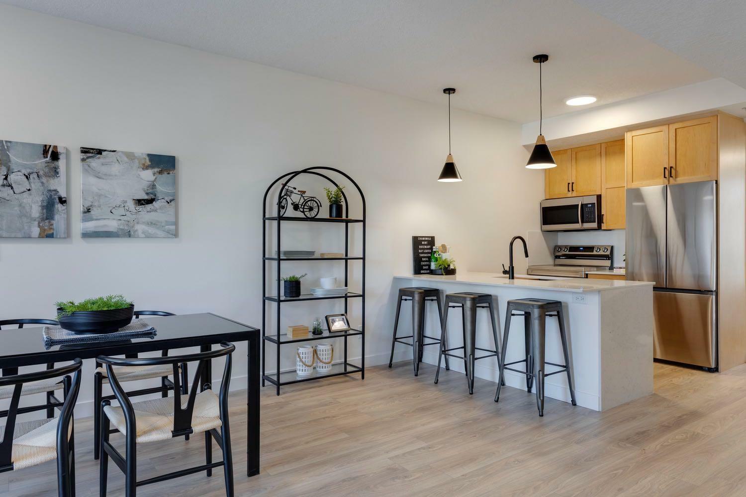Property Photo: 1235 13 Avenue SW 311 AB T3C 0T2