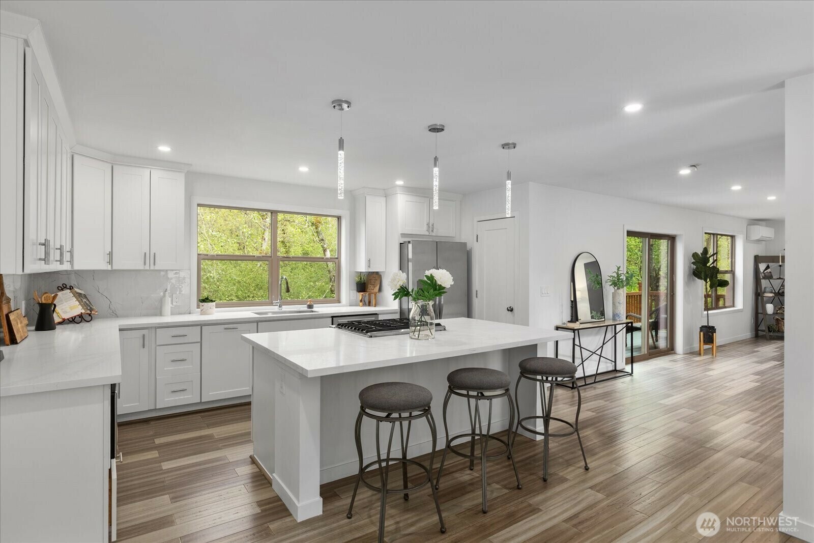 Property Photo: 25 140th Street SW WA 98208