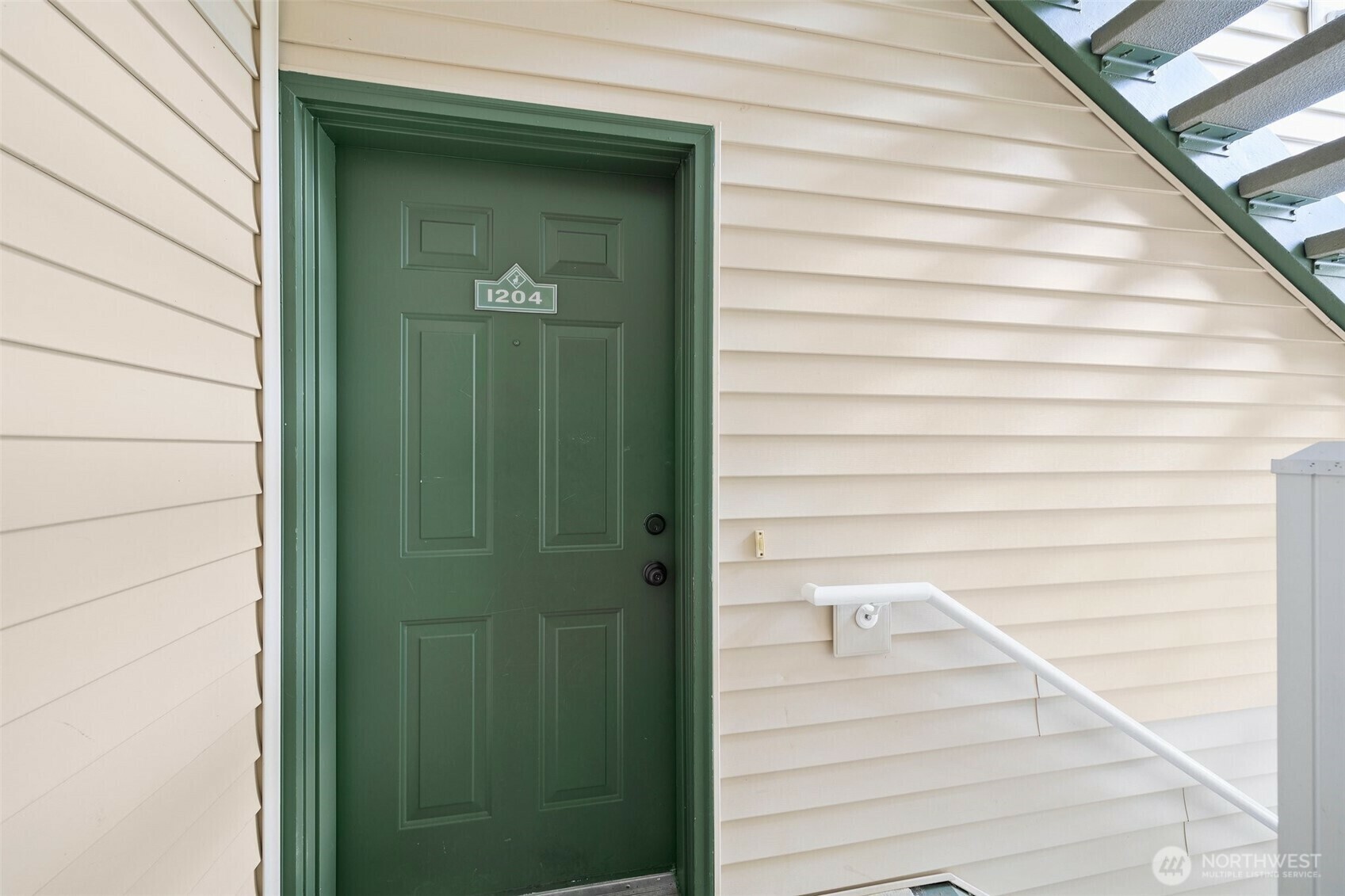 Property Photo: 12530 Admiralty Way WA 98204