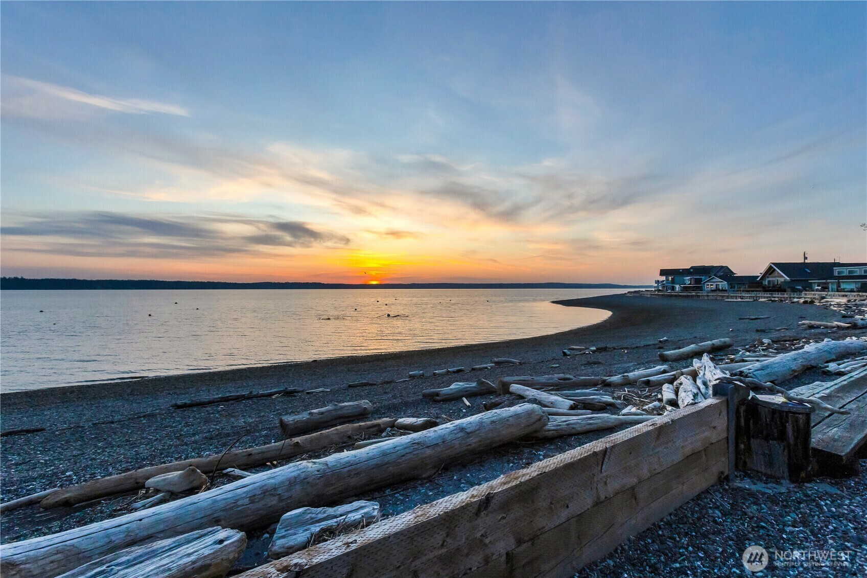 Property Photo: 14207 Evergreen Way WA 98292