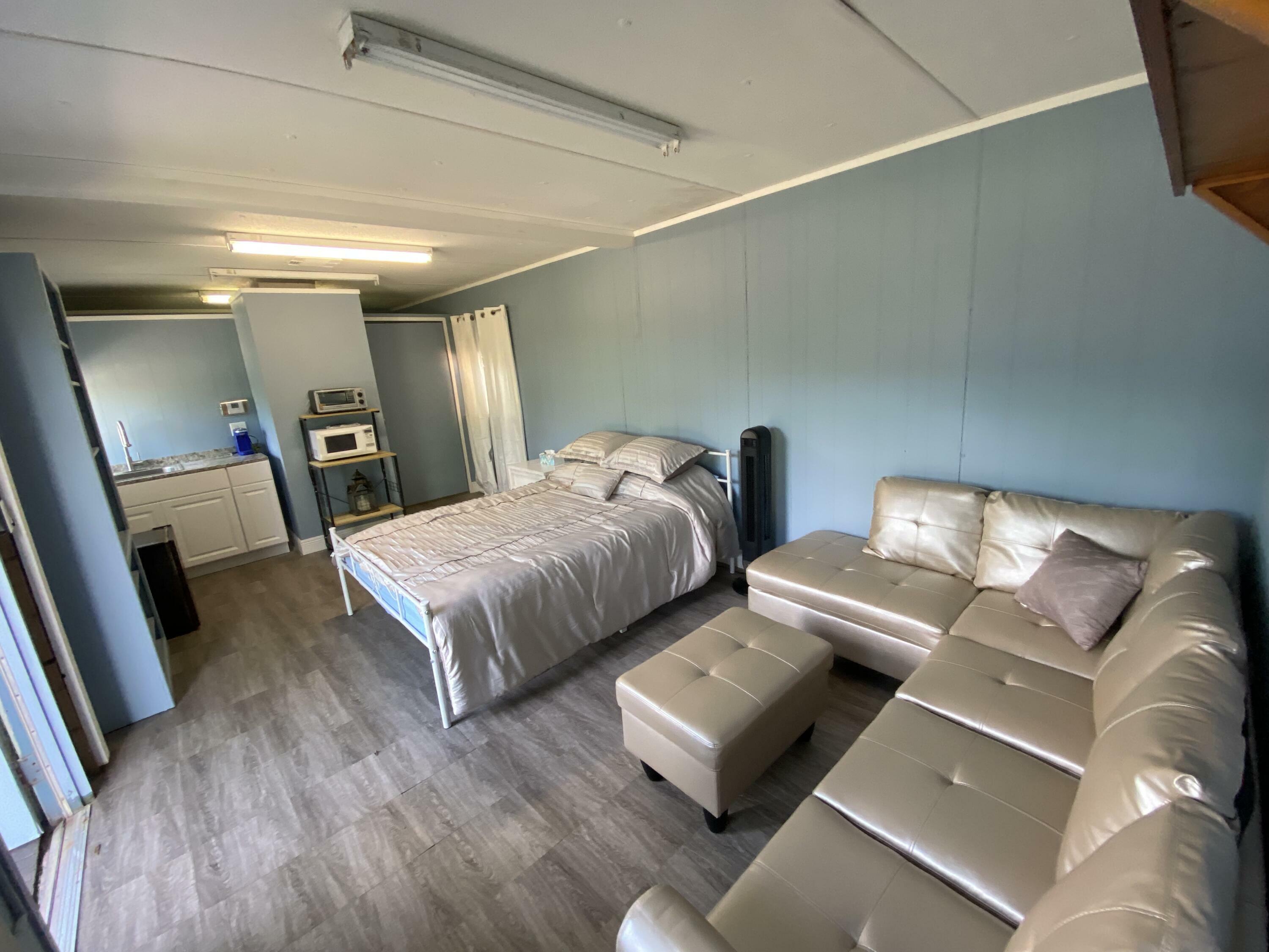 Property Photo: 2141 B Road Studio Apt 3 FL 33470