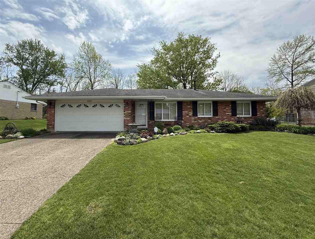 Property Photo: 2727 Willow Drive IN 47374