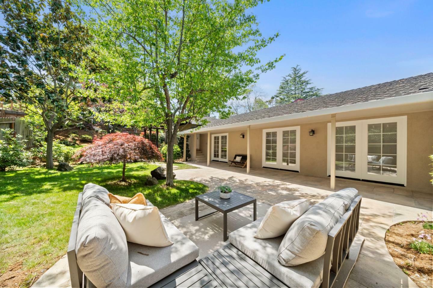 Property Photo: 333 Georgetown Avenue CA 94402