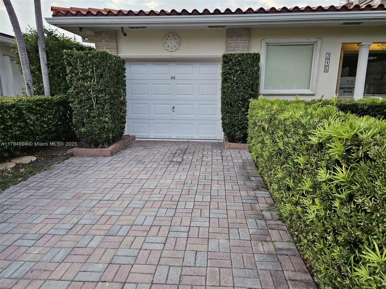 Property Photo: 345 Malaga Ave FL 33134
