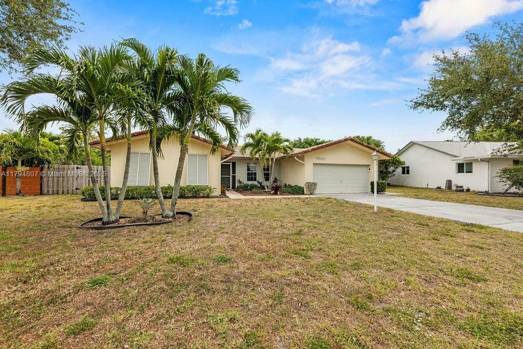 Property Photo: 7640 NW 6th Ct FL 33324