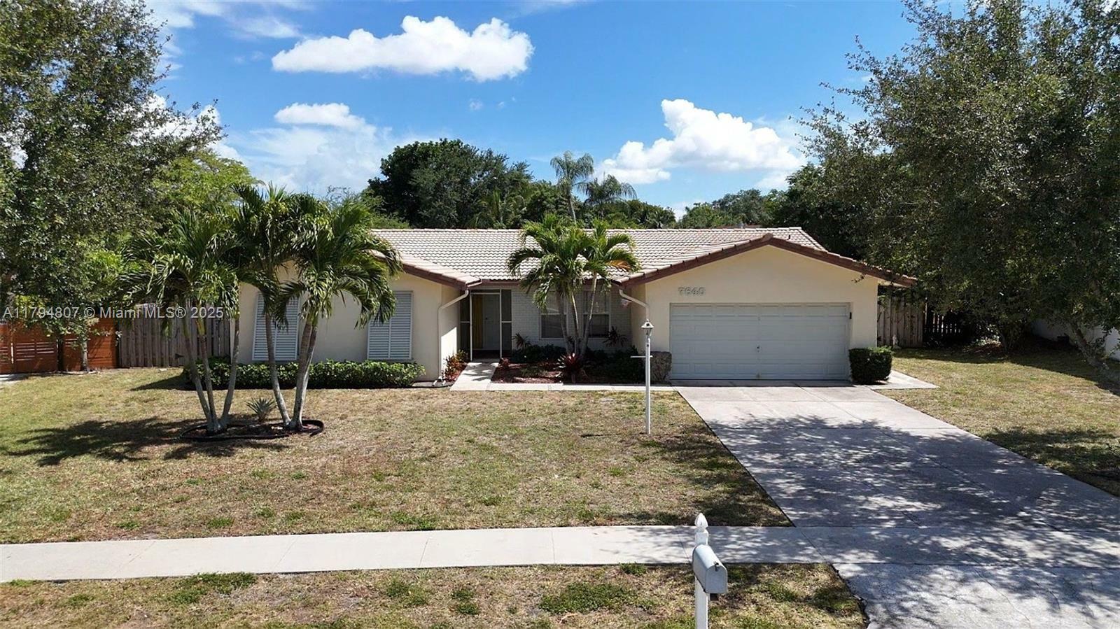 Property Photo: 7640 NW 6th Ct FL 33324