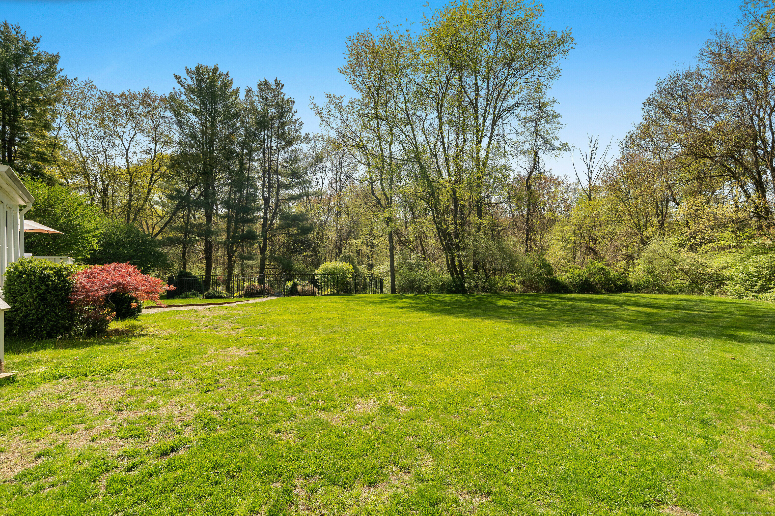 Property Photo: 7 Tunxis Trail CT 06896