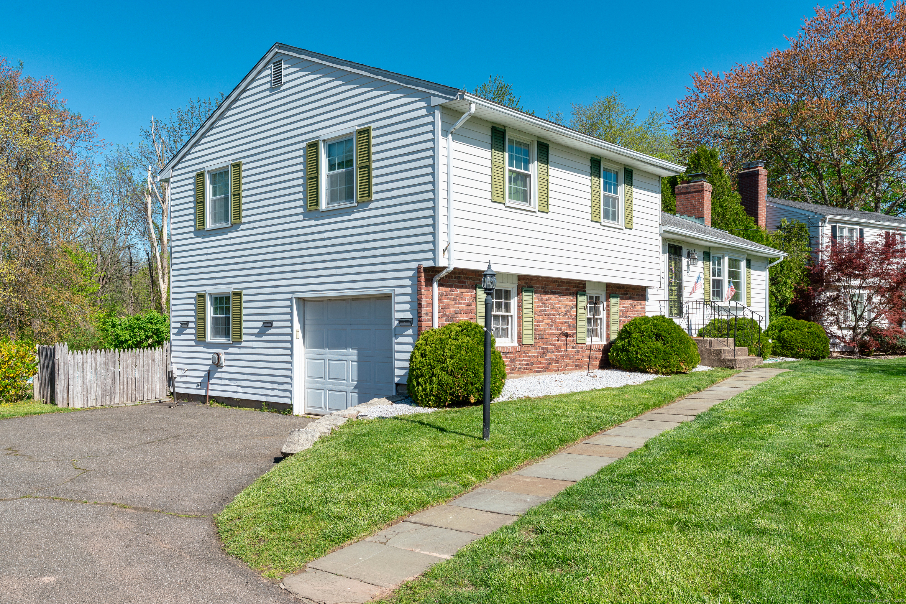 Property Photo: 23 Fairlane Drive CT 06109