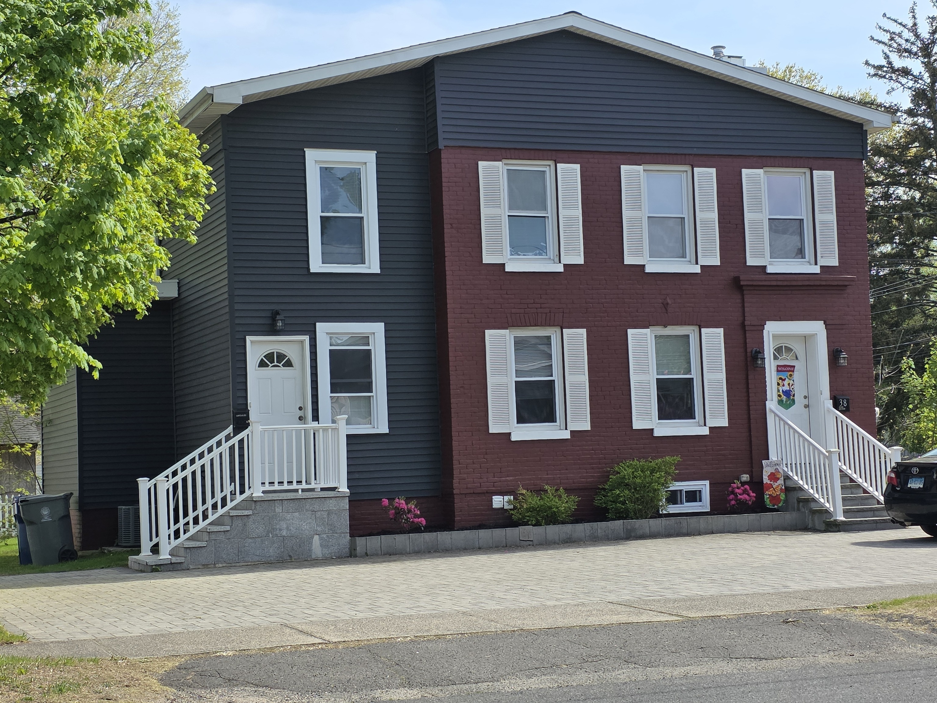 Property Photo: 38 Broad Street CT 06062