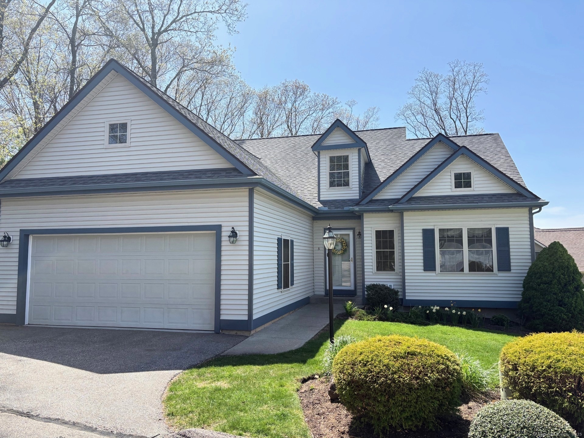 Property Photo:  5 Marjories Way 5  CT 06357 