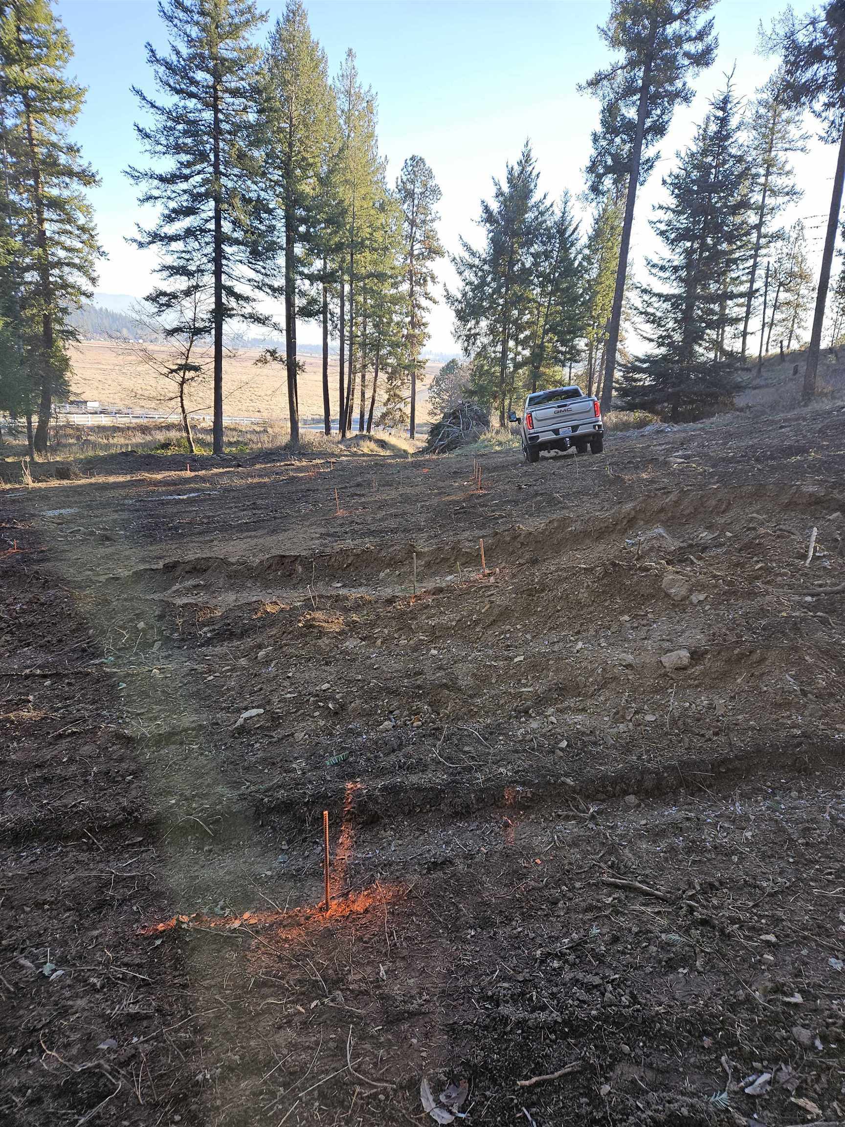 Property Photo: 24321 E Hauser Lake Rd WA 99025