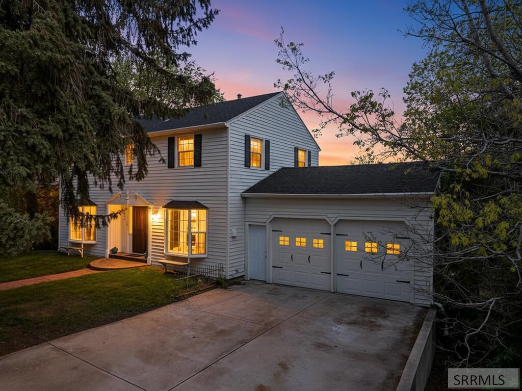 Property Photo:  384 Skyline Drive  ID 83204