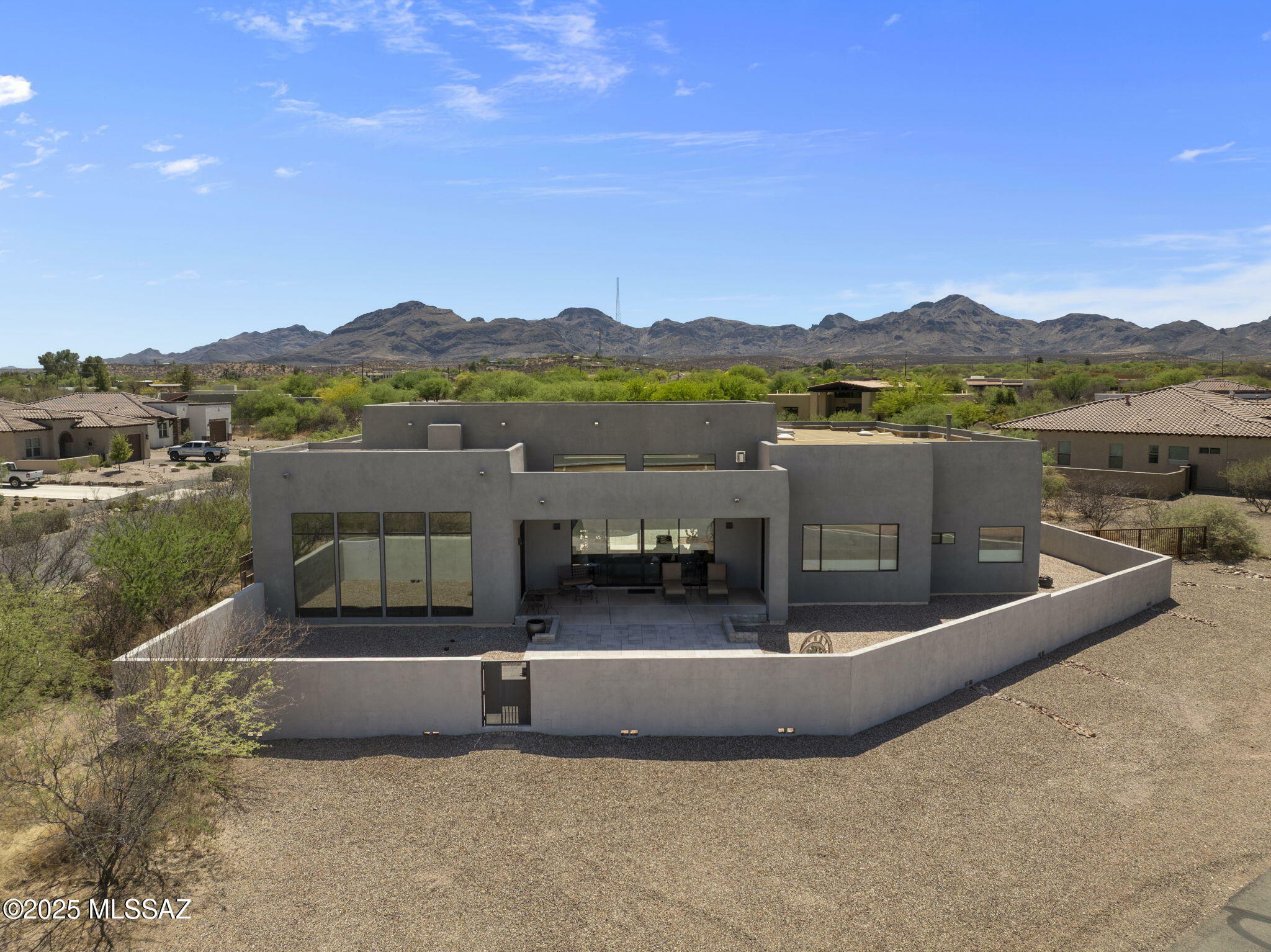 Property Photo: 52 Burruel Street AZ 85646