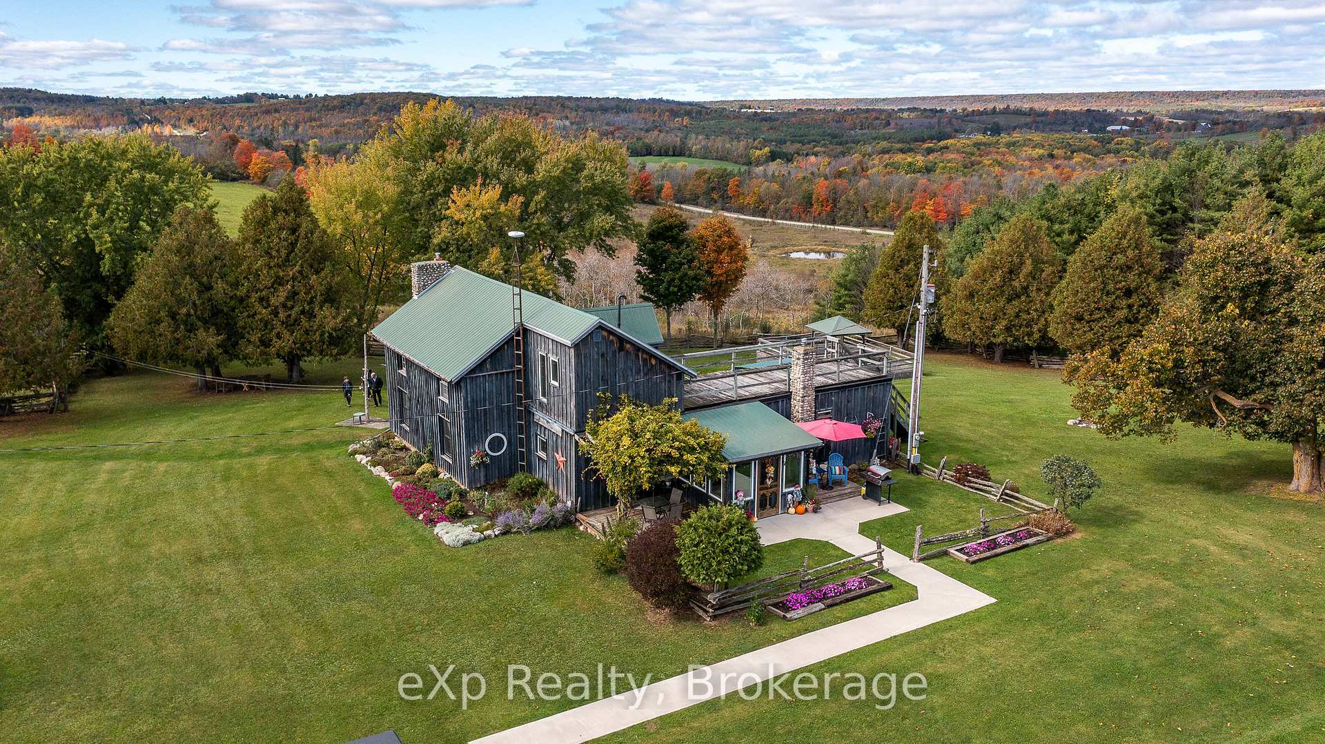 Property Photo: 084672 Sideroad 6 N/A ON N0H 1E0