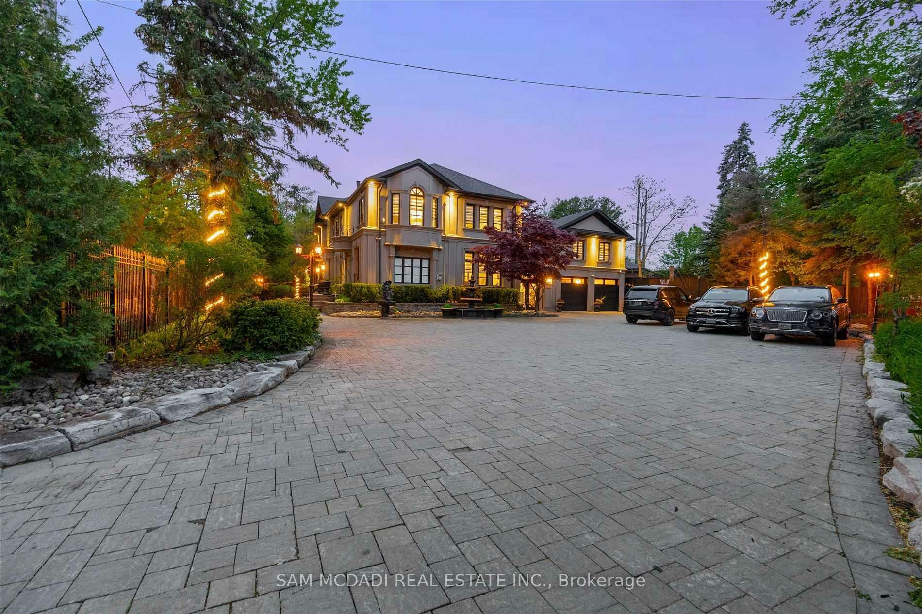 Property Photo: 1540 Mississauga Road ON L5H 2K1