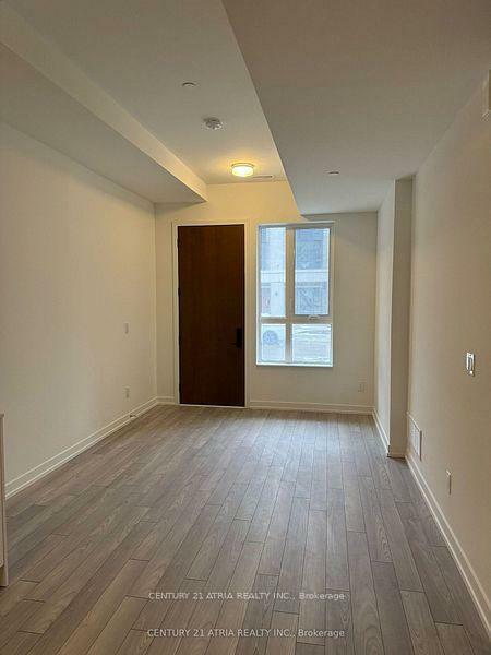Photo de la propriété: 8 Walder Lane 103 ON L4S 0P7