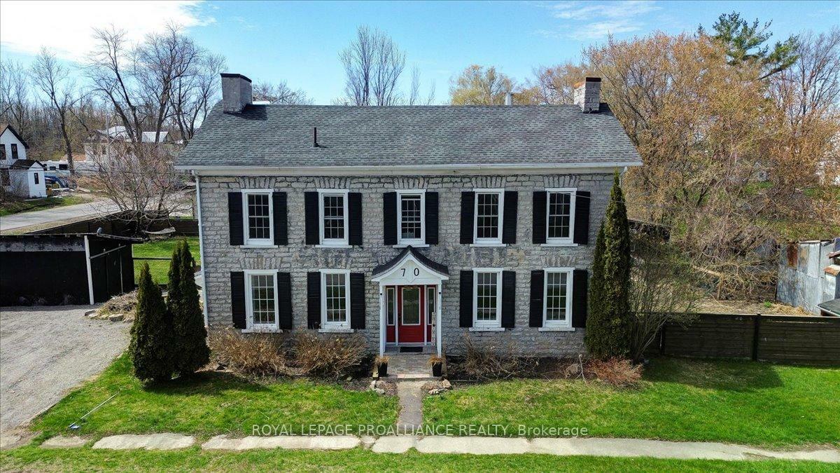 Property Photo: 70 York Road ON K0K 3A0